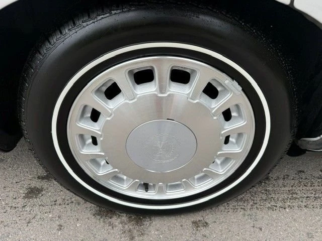 1999 Cadillac DeVille 7th Gen - Image 21 of 21