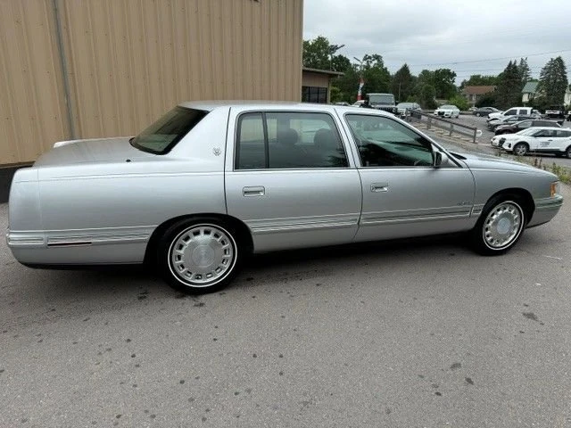 1999 Cadillac DeVille 7th Gen - Image 3 of 21
