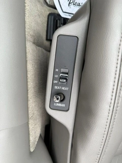 1999 Cadillac DeVille 7th Gen - Image 19 of 21