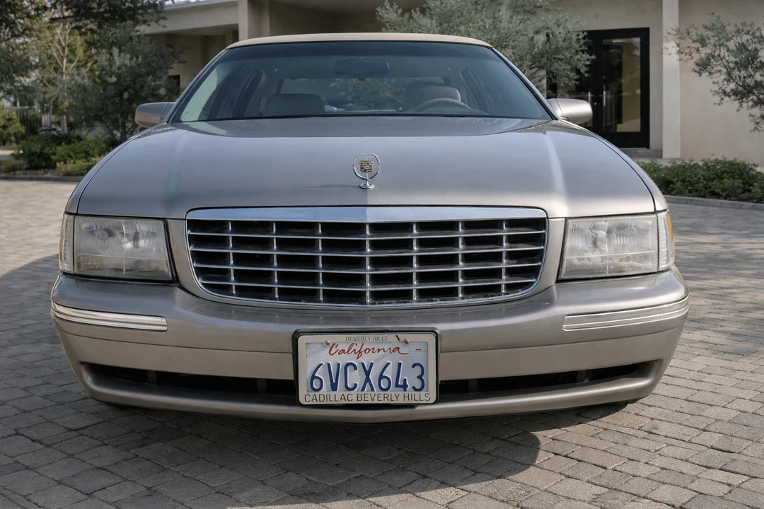 1999 Cadillac DeVille 7th Gen - Image 5 of 31