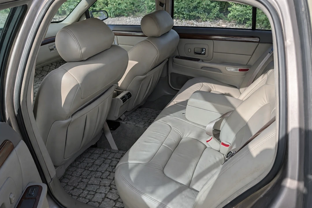 1999 Cadillac DeVille 7th Gen - Image 31 of 31