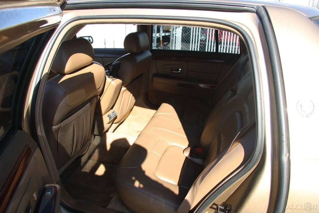 1999 Cadillac DeVille 8th Gen - Image 17 of 21