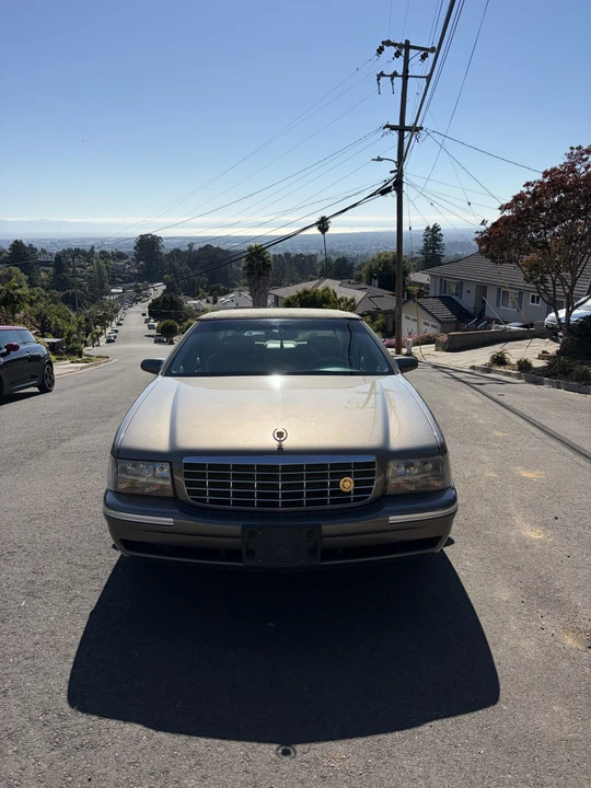 1999 Cadillac DeVille 7th Gen - Image 16 of 31
