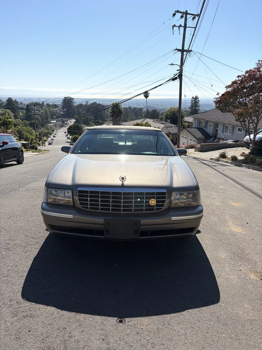 1999 Cadillac DeVille 7th Gen - Image 18 of 31