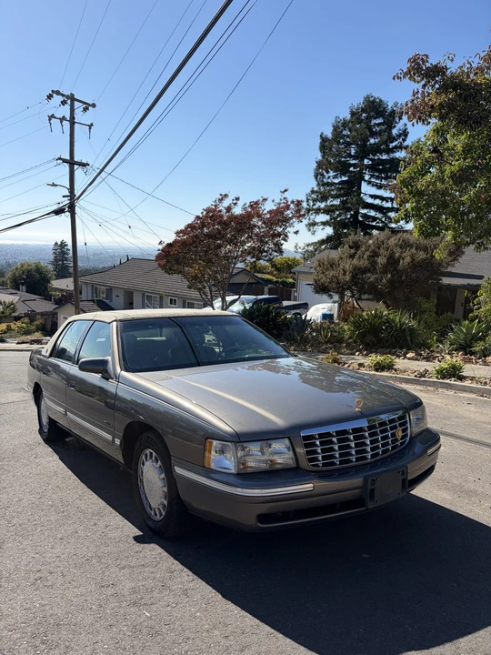 1999 Cadillac DeVille 7th Gen - Image 26 of 31