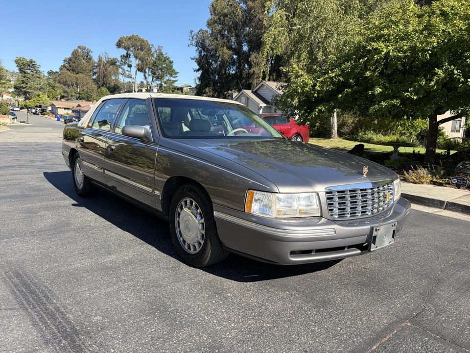 1999 Cadillac DeVille 7th Gen - Image 30 of 31