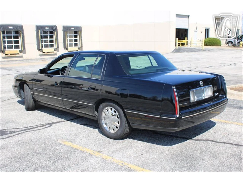 1999 Cadillac DeVille 7th Gen - Image 7 of 31