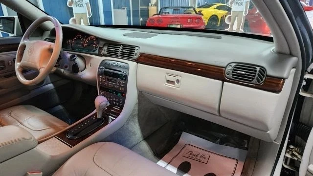 1999 Cadillac DeVille 7th Gen - Image 15 of 21