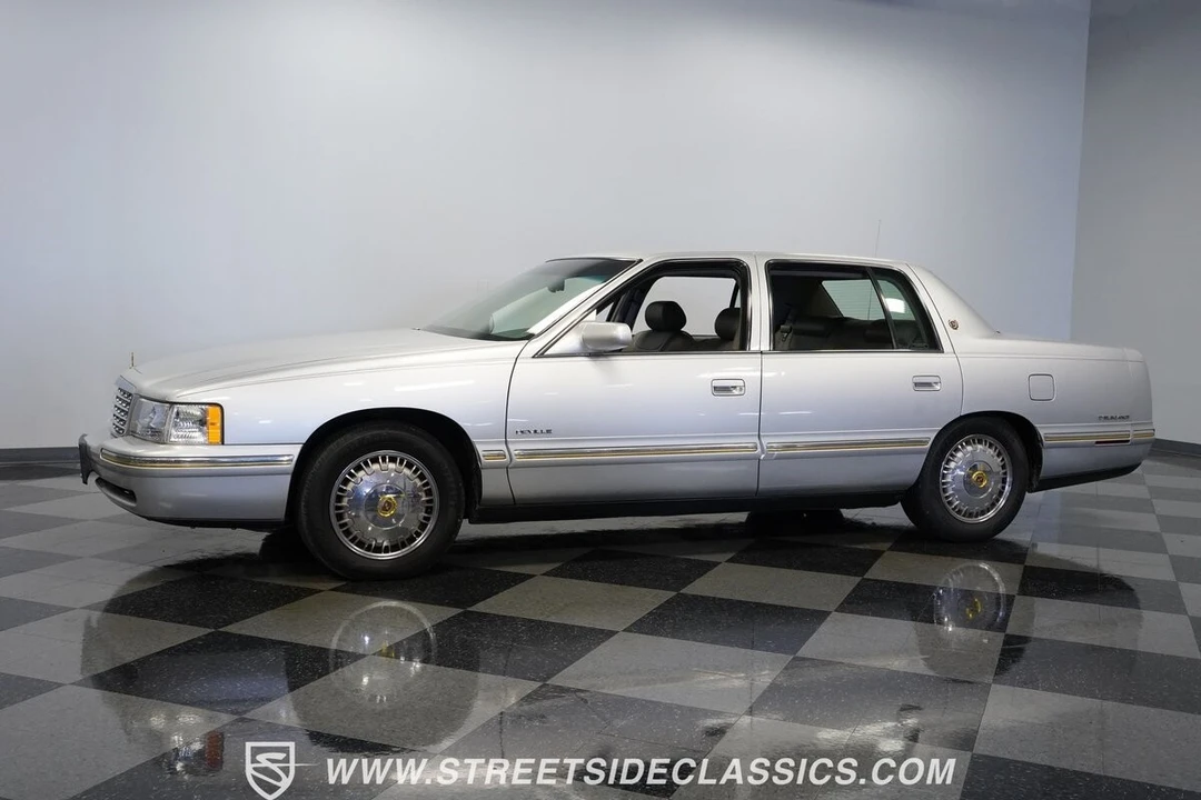 1999 Cadillac DeVille 8th Gen - Image 7 of 21