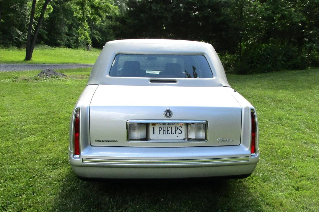 1999 Cadillac DeVille 7th Gen - Image 5 of 20