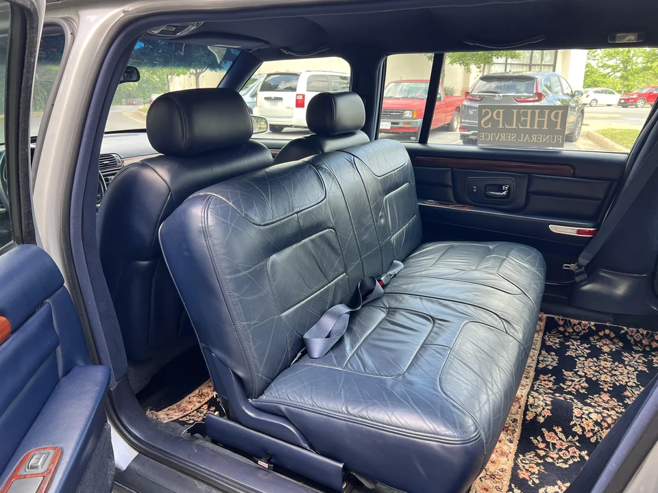 1999 Cadillac DeVille 7th Gen - Image 18 of 20