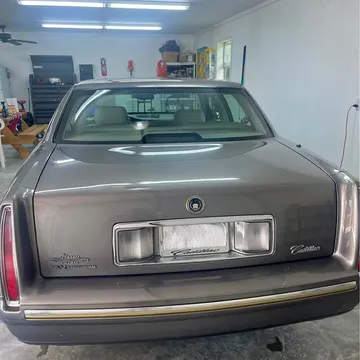 1999 Cadillac DeVille Sedan 4D