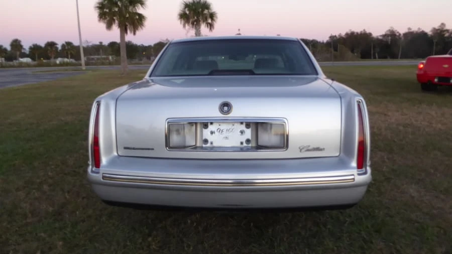 1999 Cadillac DeVille 7th Gen - Image 3 of 5