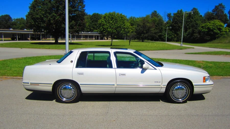1999 Cadillac DeVille 7th Gen - Image 6 of 6