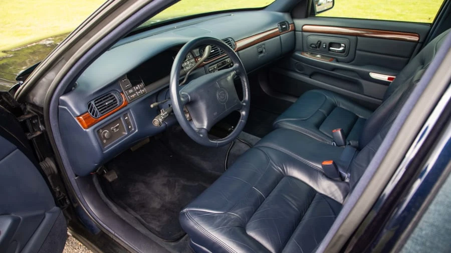 1999 Cadillac DeVille 7th Gen - Image 4 of 13