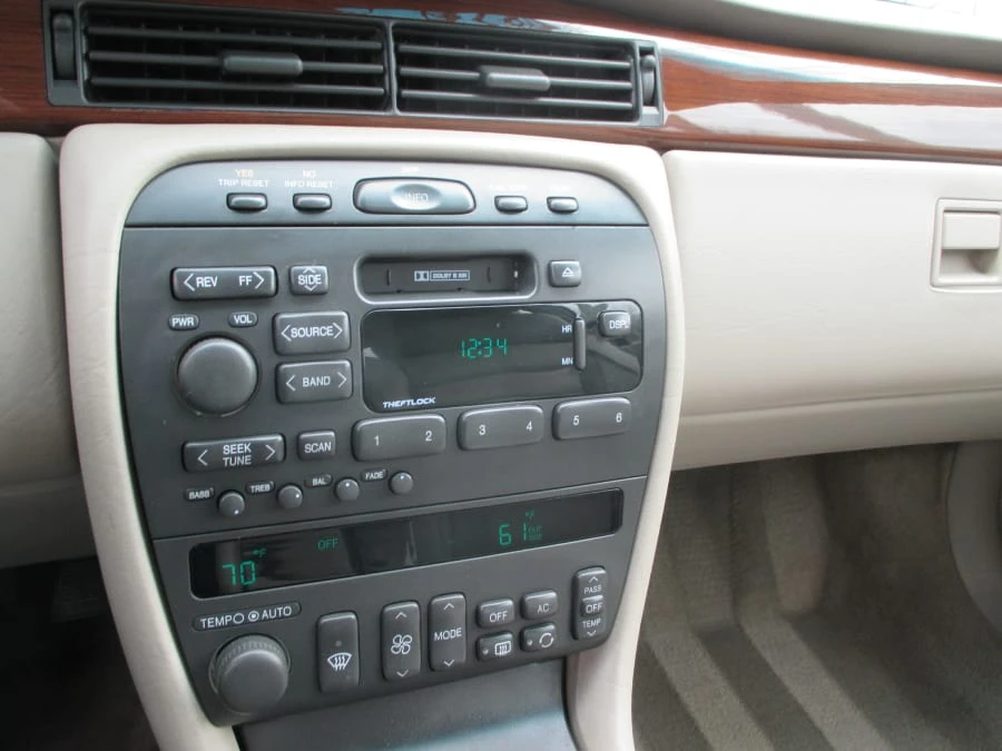 1999 Cadillac Eldorado 12th Gen - Image 8 of 16