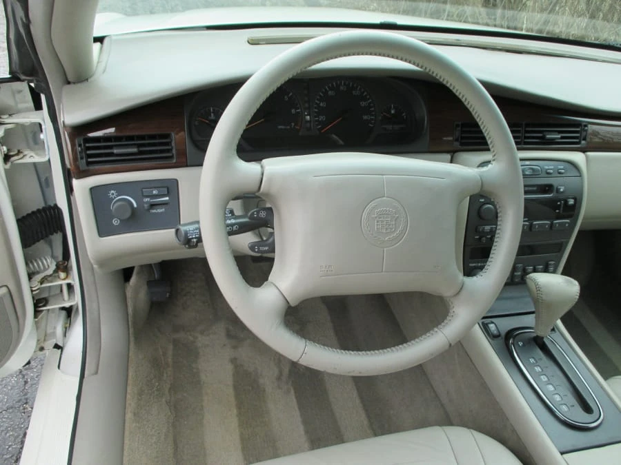 1999 Cadillac Eldorado 12th Gen - Image 9 of 16