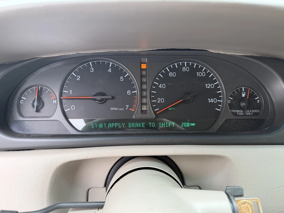 1999 Cadillac Eldorado 12th Gen - Image 13 of 21