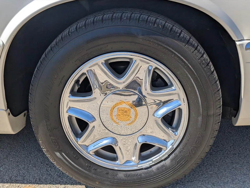 1999 Cadillac Eldorado 12th Gen - Image 16 of 31