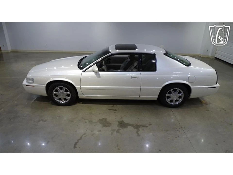 1999 Cadillac Eldorado 12th Gen - Image 4 of 31