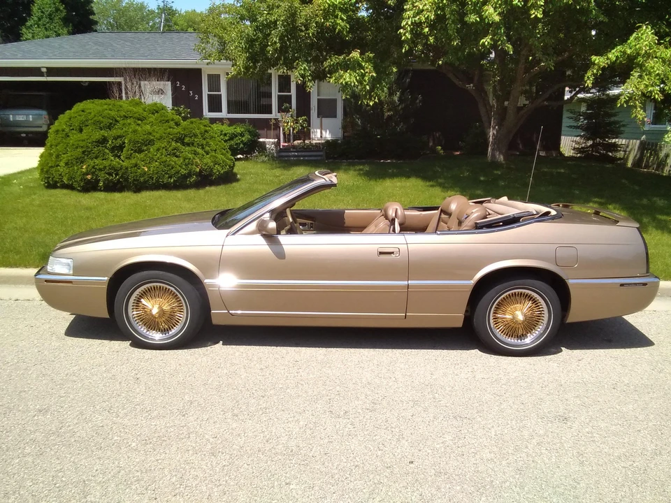 1999 Cadillac Eldorado 12th Gen - Image 9 of 31