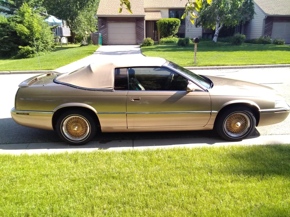 1999 Cadillac Eldorado 12th Gen - Image 14 of 31