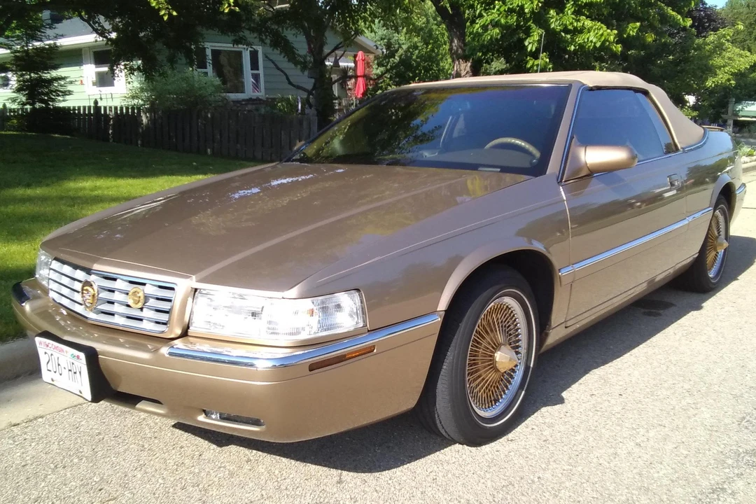 1999 Cadillac Eldorado 12th Gen - Image 2 of 31
