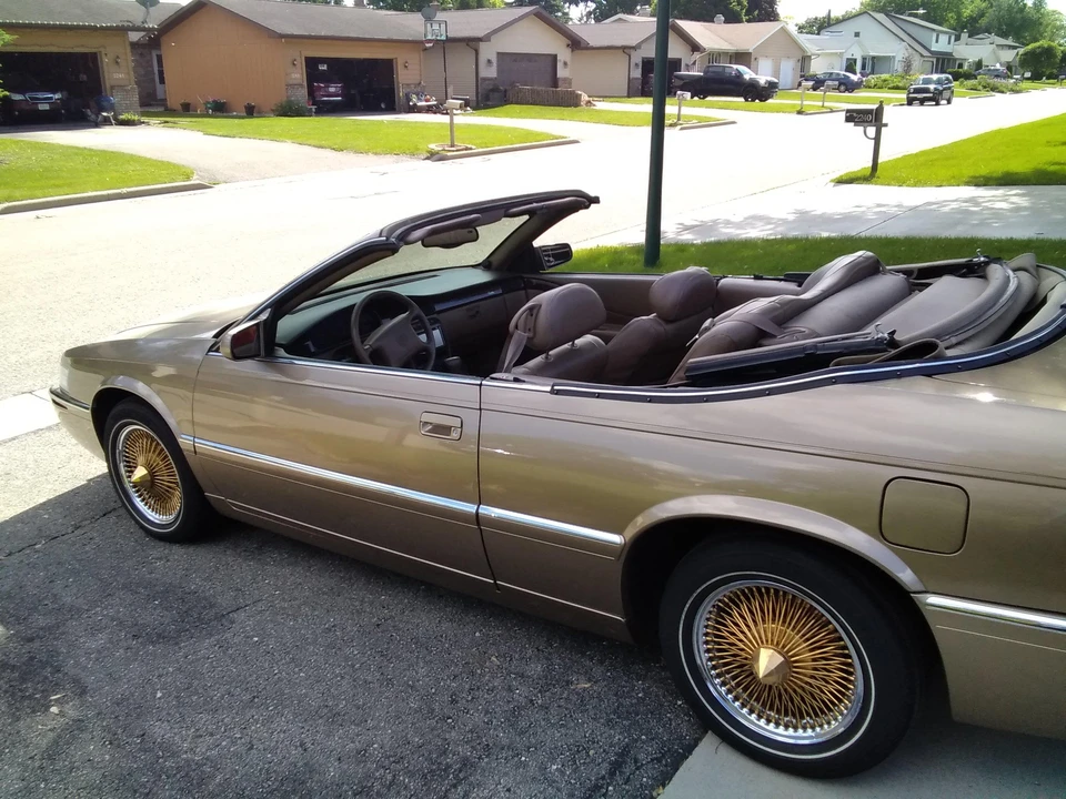 1999 Cadillac Eldorado 12th Gen - Image 24 of 31