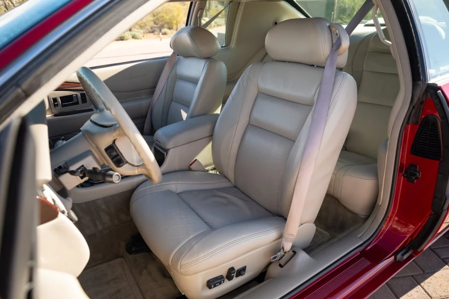 1999 Cadillac Eldorado 12th Gen - Image 25 of 31