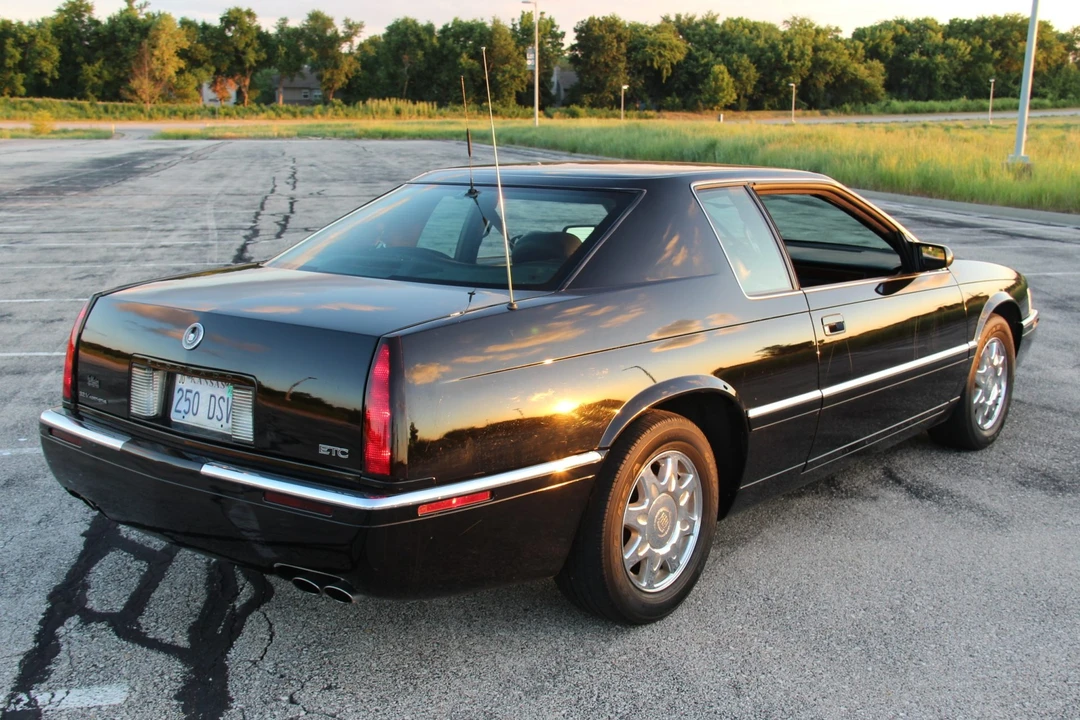 1999 Cadillac Eldorado 12th Gen - Image 9 of 31