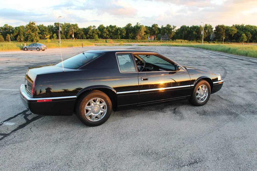 1999 Cadillac Eldorado 12th Gen - Image 10 of 31
