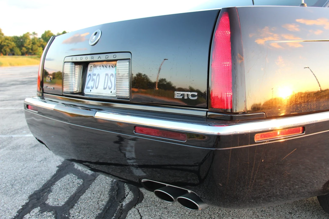 1999 Cadillac Eldorado 12th Gen - Image 25 of 31