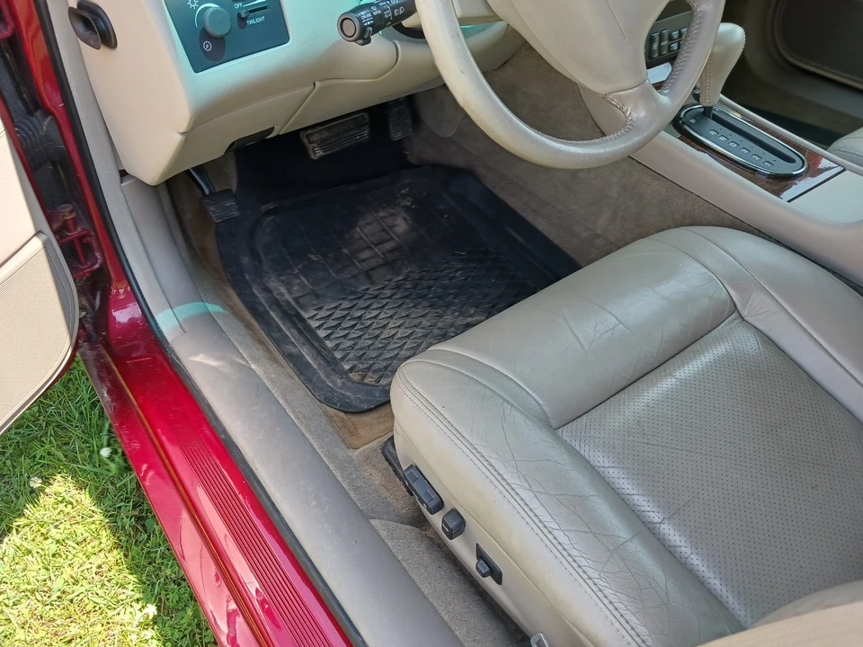 1999 Cadillac Eldorado 12th Gen - Image 23 of 31