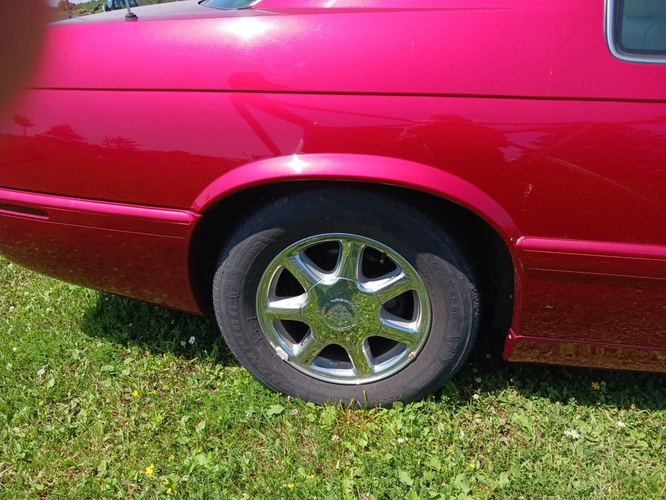 1999 Cadillac Eldorado 12th Gen - Image 8 of 31