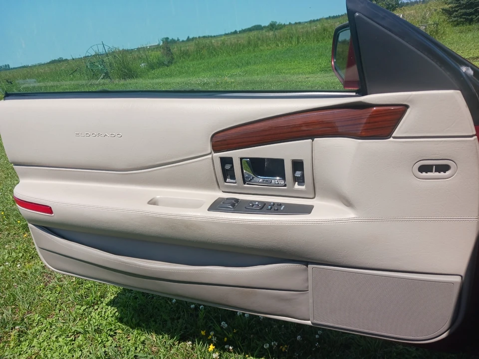 1999 Cadillac Eldorado 12th Gen - Image 29 of 31