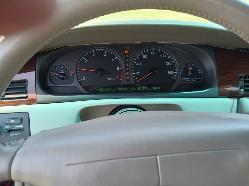1999 Cadillac Eldorado 12th Gen - Image 28 of 31