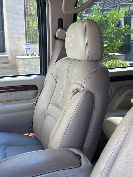 1999 Cadillac Escalade 1st Gen - Image 18 of 21