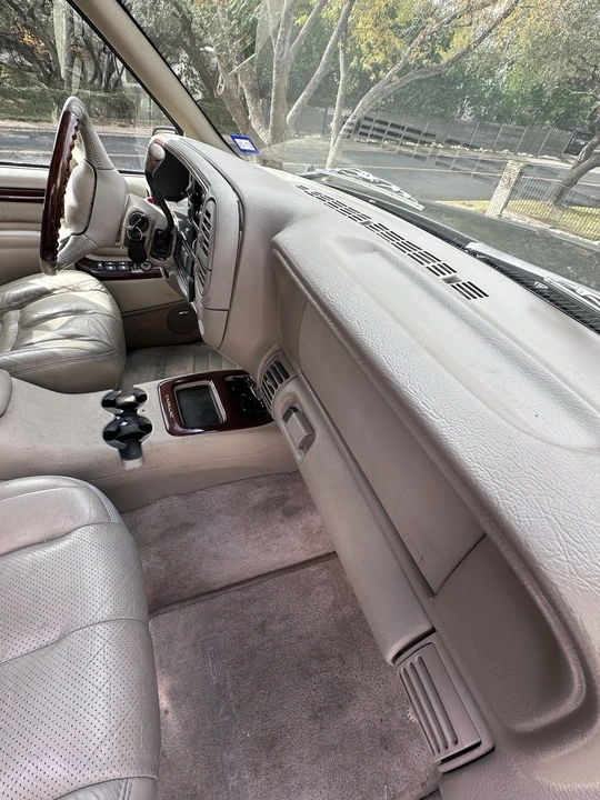 1999 Cadillac Escalade 1st Gen - Image 16 of 21