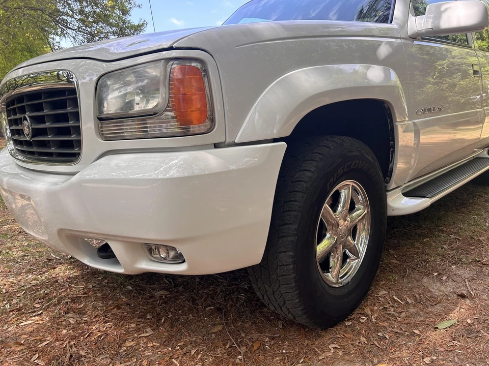 1999 Cadillac Escalade 1st Gen - Image 22 of 31