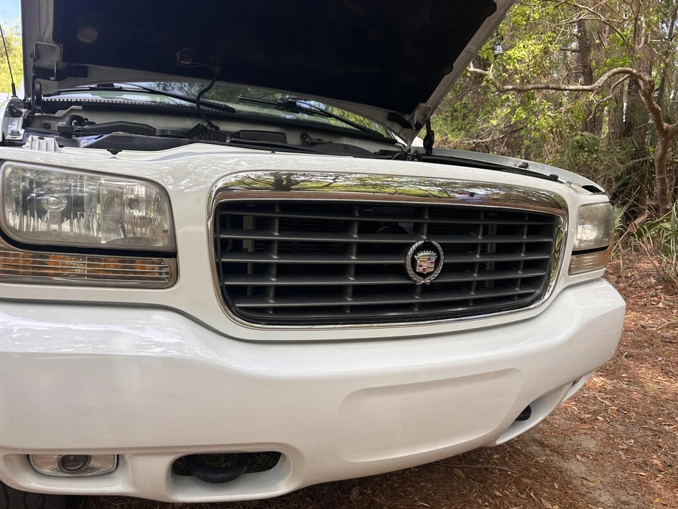 1999 Cadillac Escalade 1st Gen - Image 26 of 31