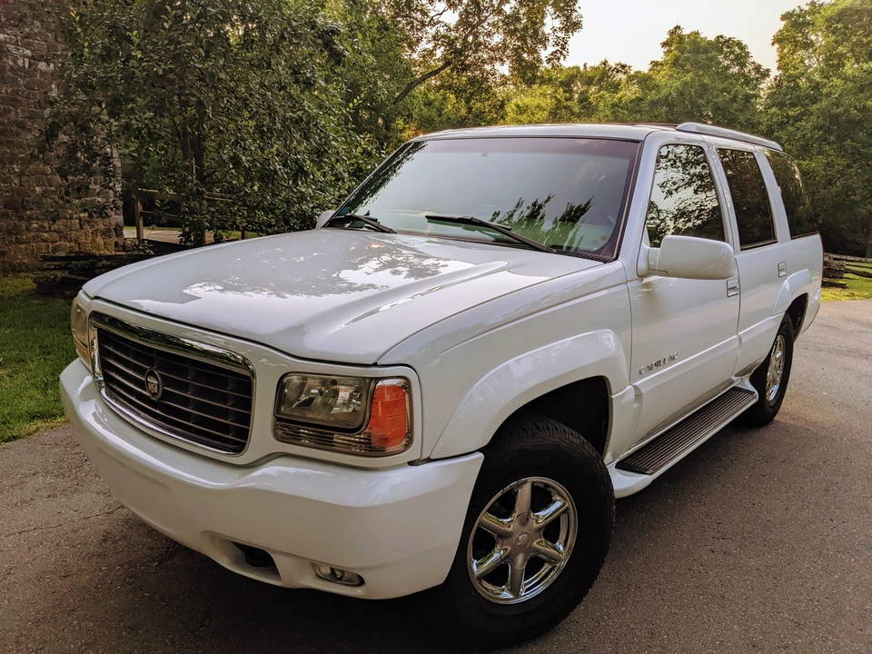 1999 Cadillac Escalade 1st Gen - Image 7 of 31