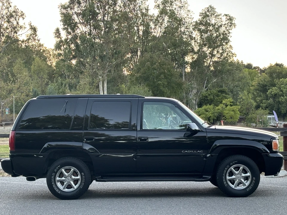 1999 Cadillac Escalade 1st Gen - Image 8 of 31