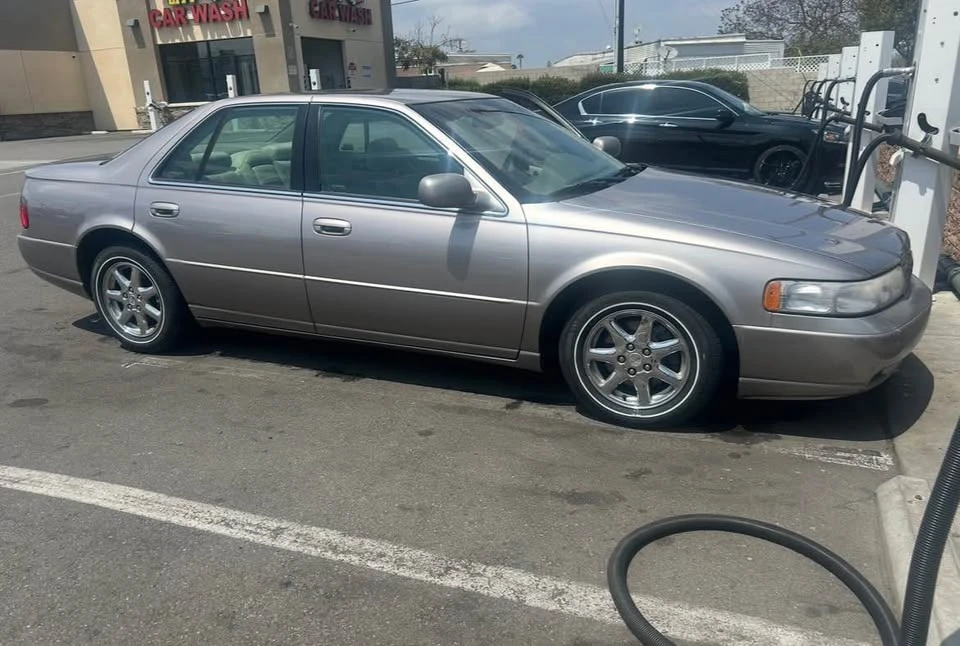 1999 Cadillac STS - Image 2 of 8