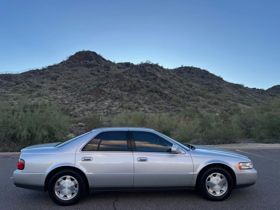 1999 Cadillac Seville - Image 15 of 31