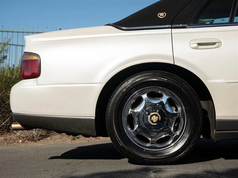 1999 Cadillac Seville - Image 9 of 21