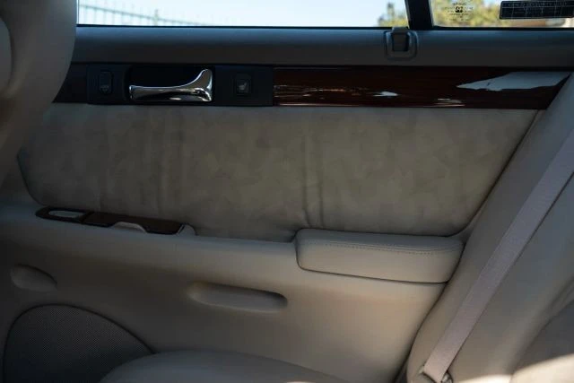 1999 Cadillac Seville - Image 27 of 31
