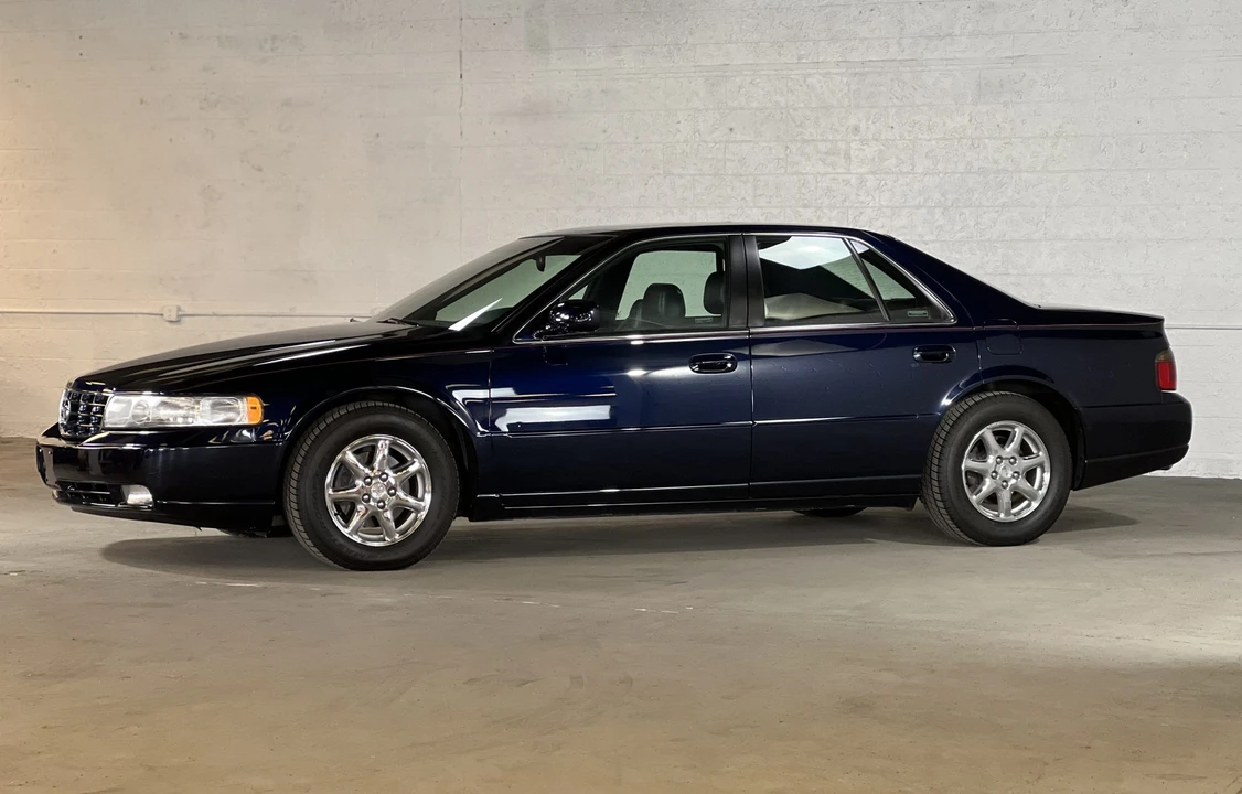 1999 Cadillac Seville - Image 2 of 31