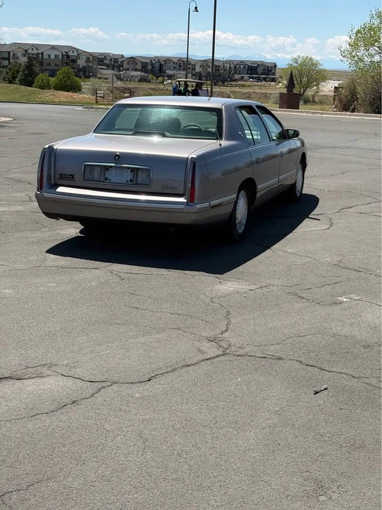 1999 Cadillac DeVille 7th Gen - Image 3 of 9