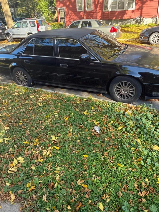 1999 Cadillac DeVille 7th Gen - Image 6 of 9