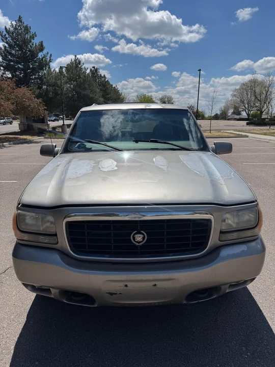 2000 Cadillac Escalade 1st Gen - Image 6 of 14
